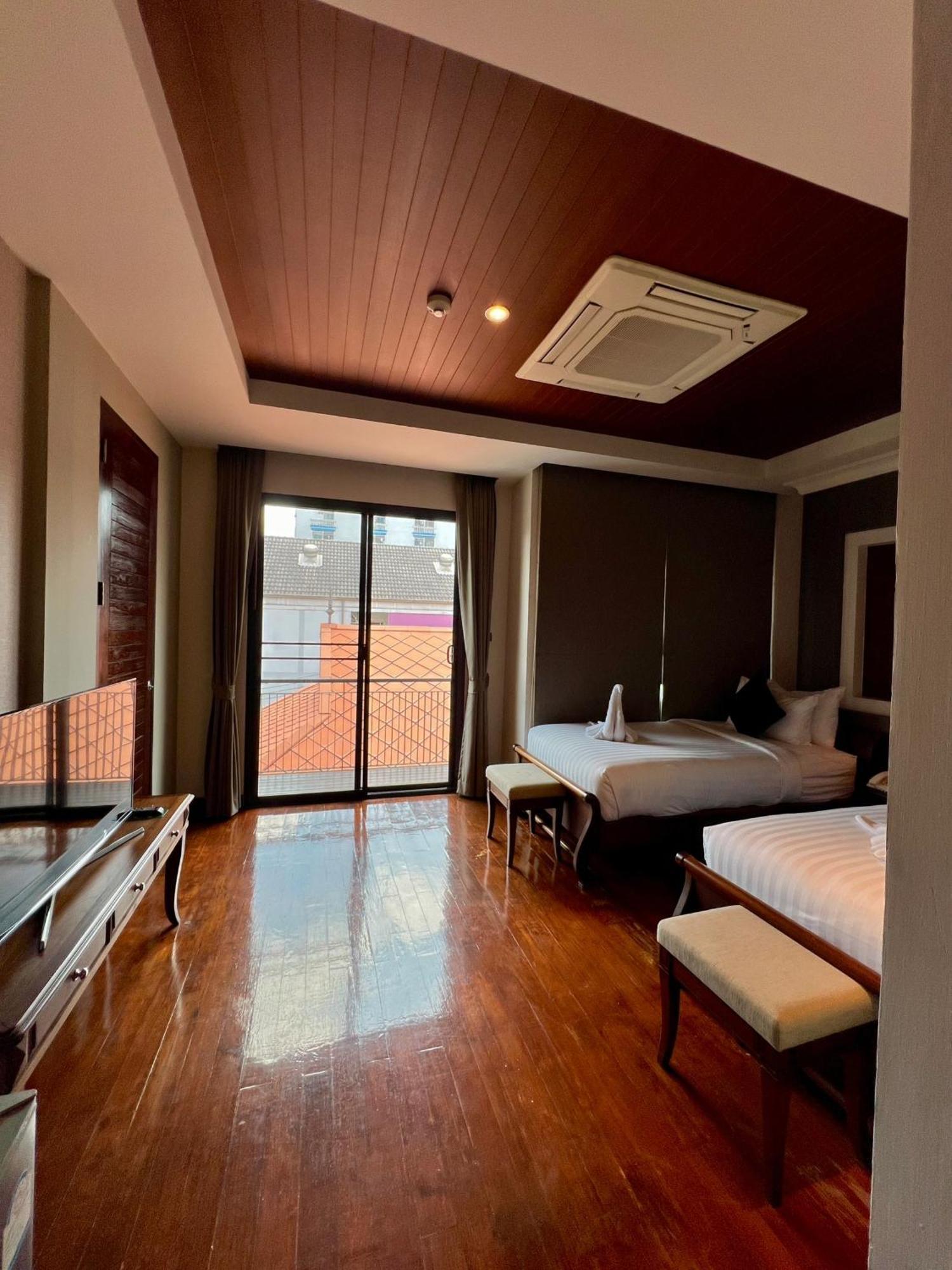 Yotaka Bangkok Hotel Esterno foto