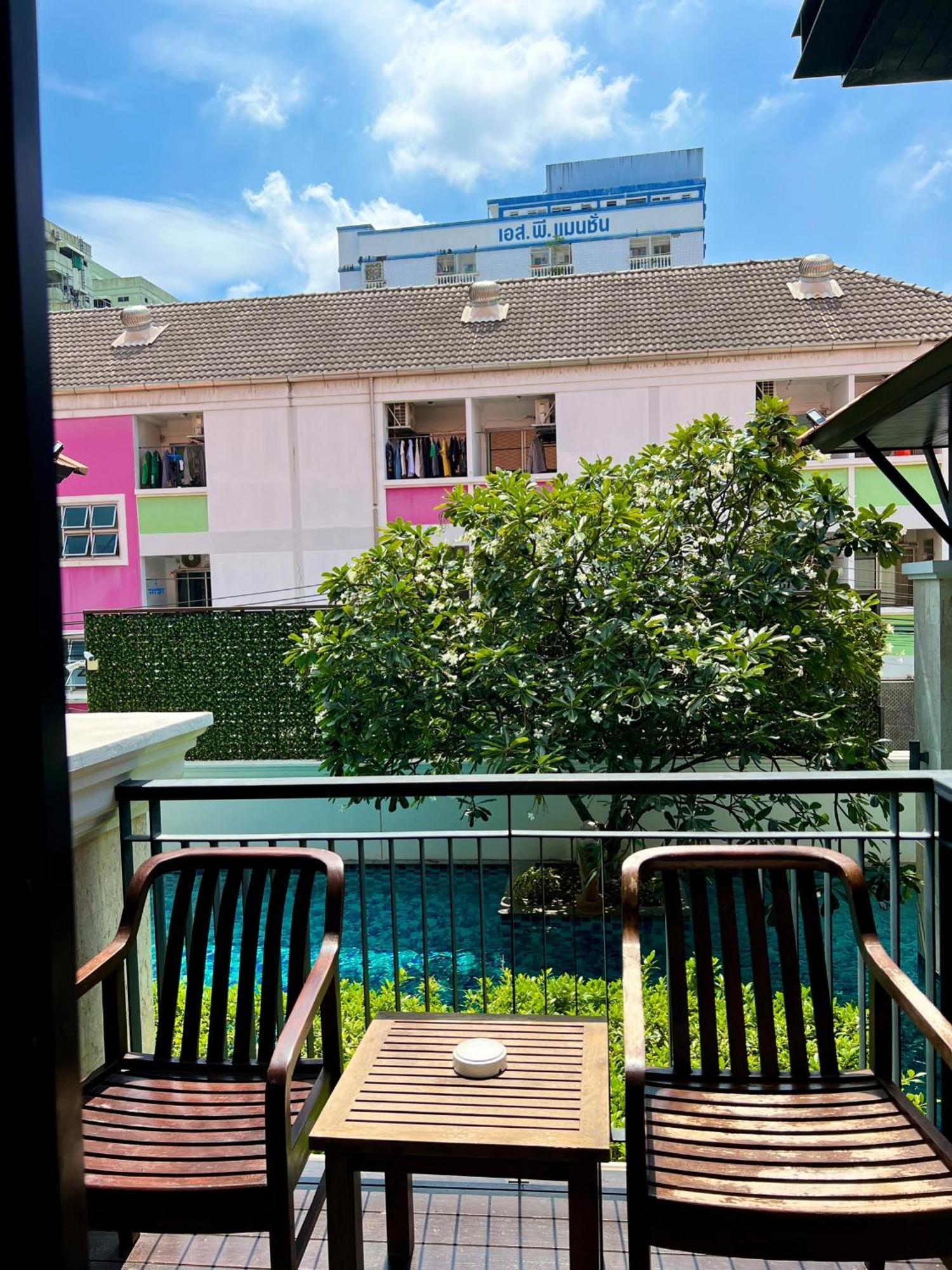 Yotaka Bangkok Hotel Esterno foto